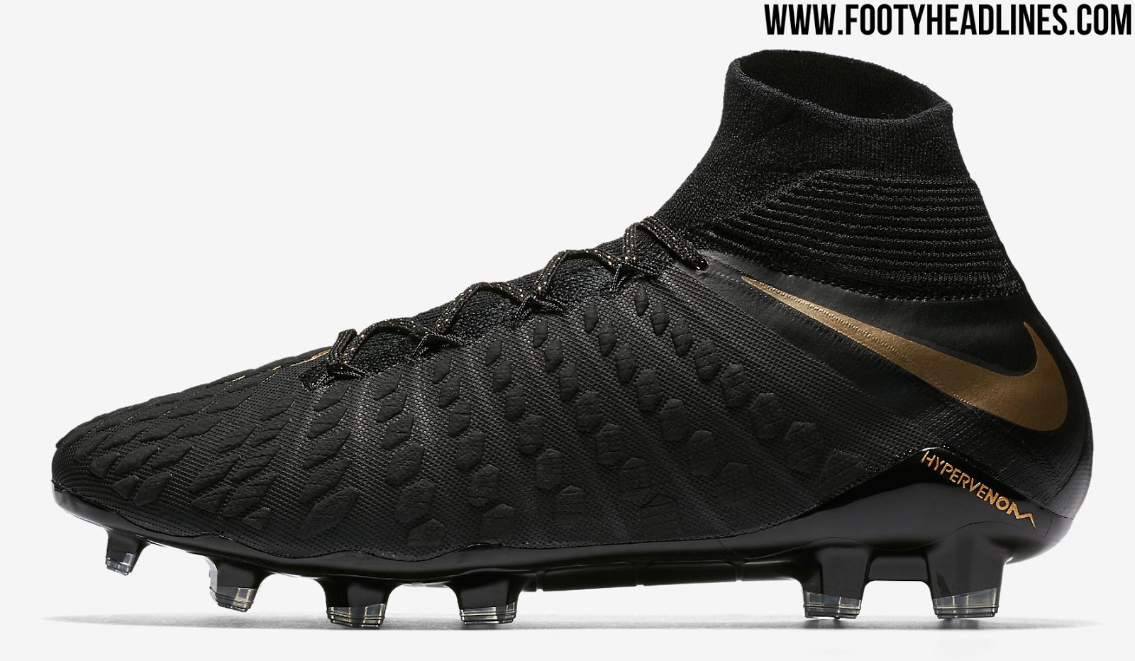 Nike black hot sale and gold hypervenom